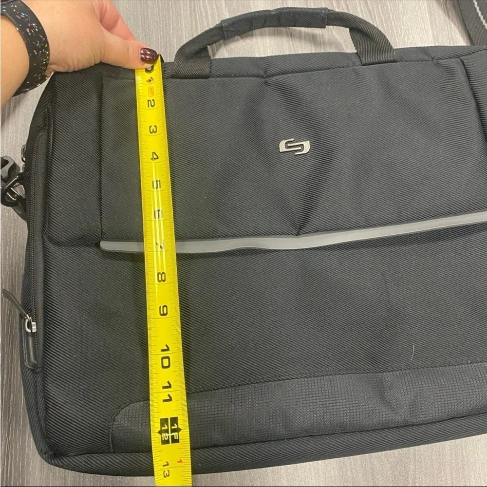 SOLO Black Laptop Bag Briefcase Adjustable Shoulder Strap